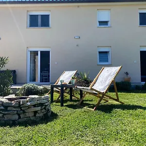 House Carla Belavici Ferienhaus